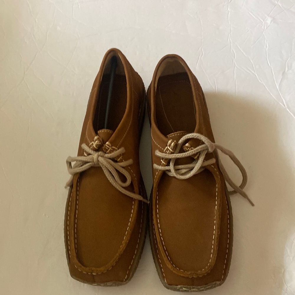 Eddie Bauermade in Brazil boat shoes nwot